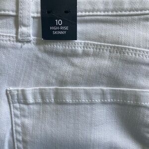 WHBM white high rise jeans size 10, NWT